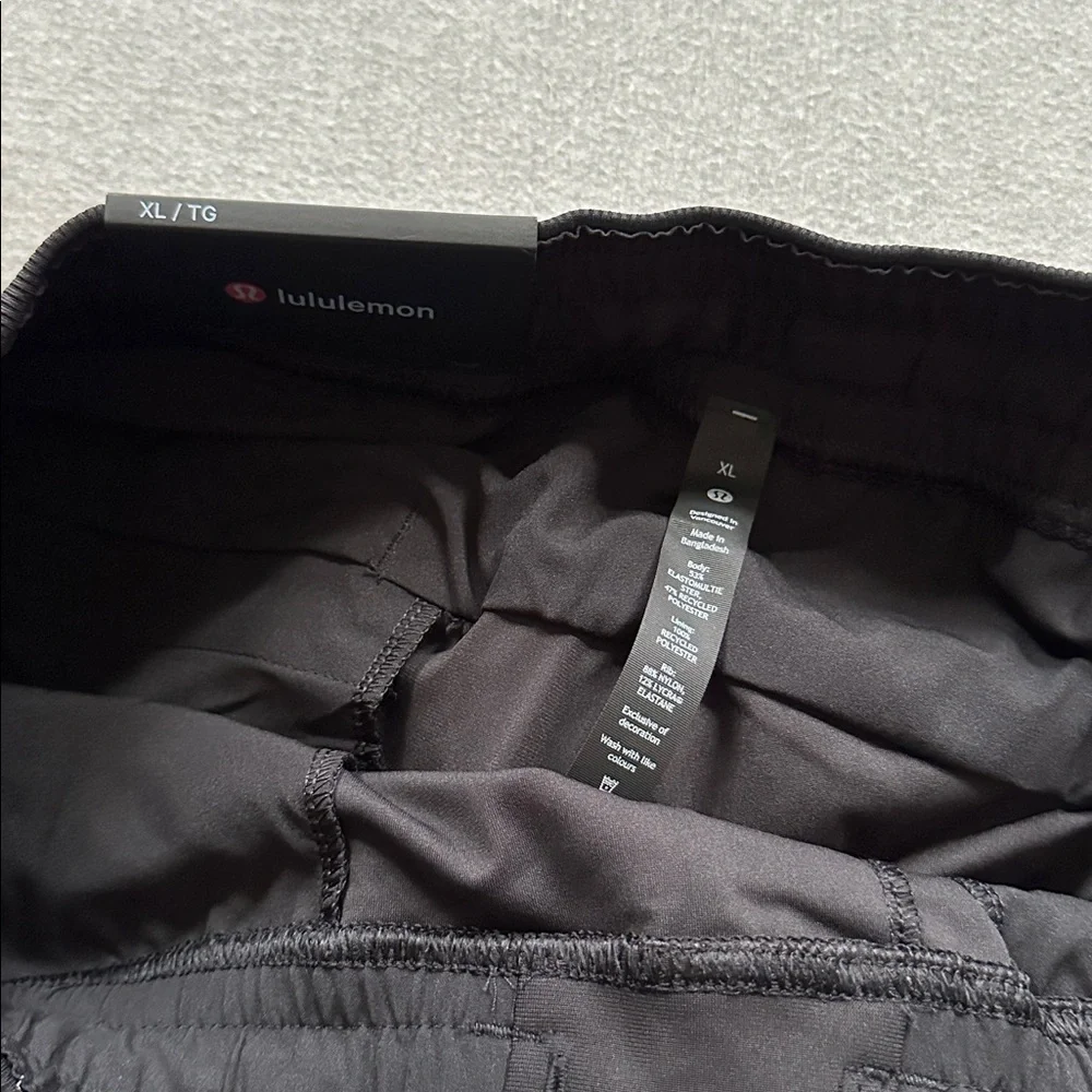NWT - Lululemon Men’s ABC Jogger - Black - Picture 5 of 11